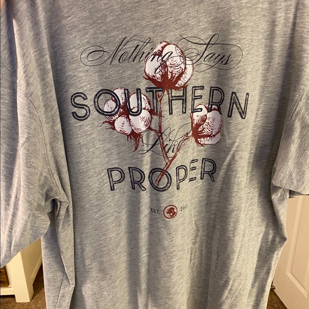 Southern Proper Men’s Tshirt - Size XL - Gray